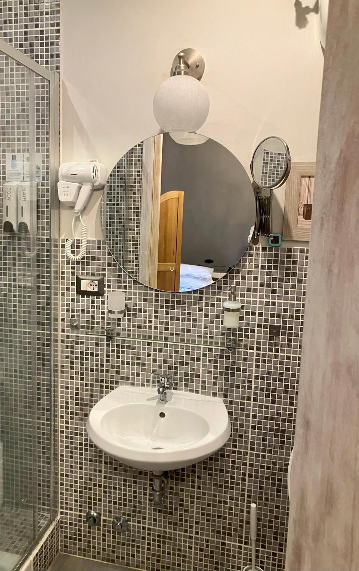 Hotel Domus Ferruccio Rzym Zewnętrze zdjęcie