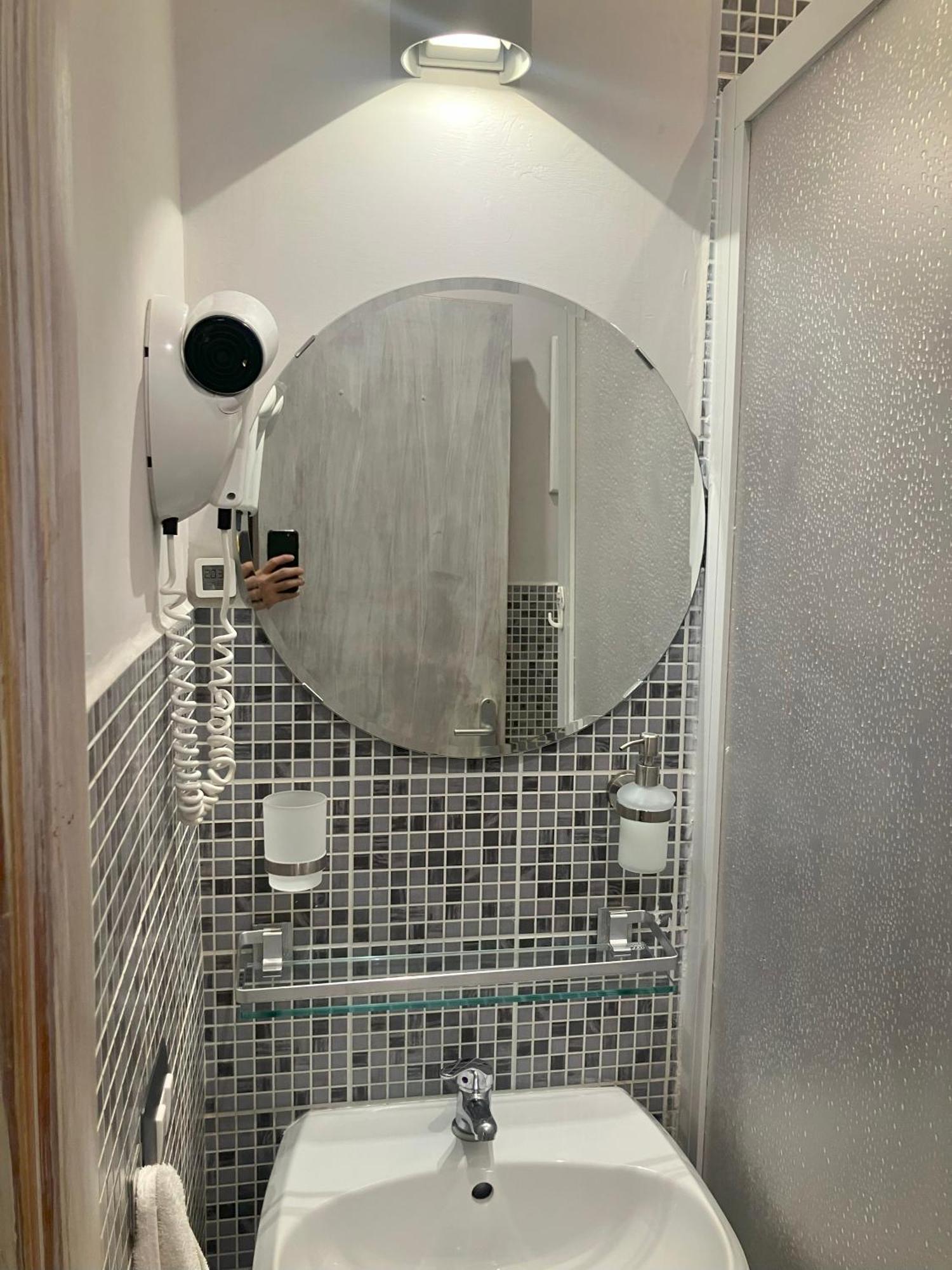Hotel Domus Ferruccio Rzym Zewnętrze zdjęcie