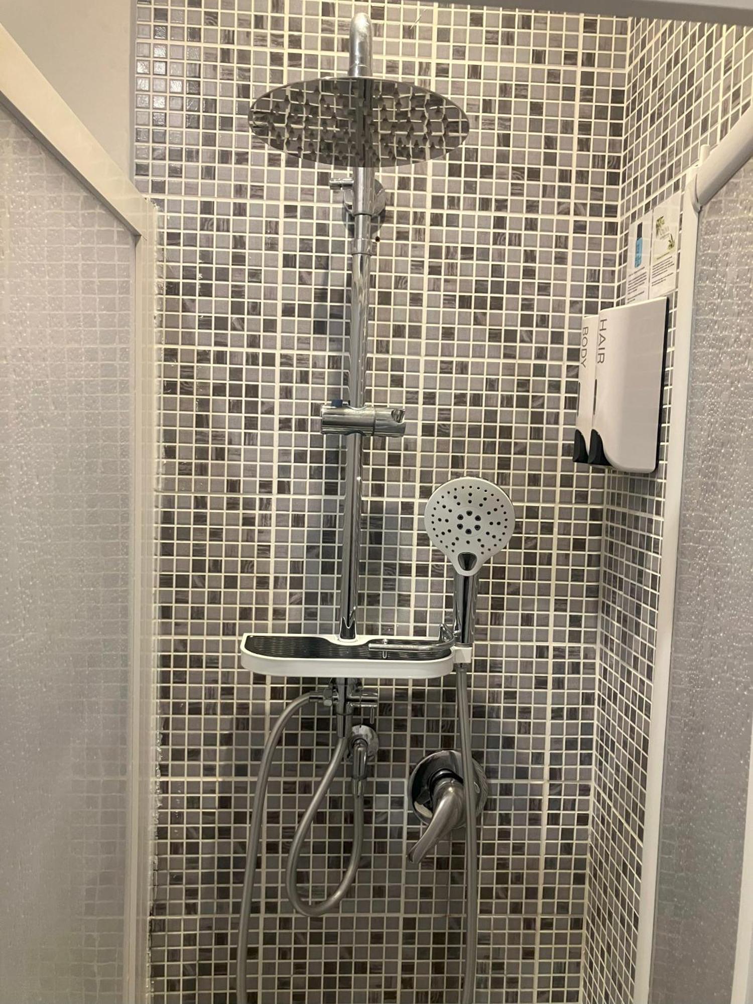 Hotel Domus Ferruccio Rzym Zewnętrze zdjęcie