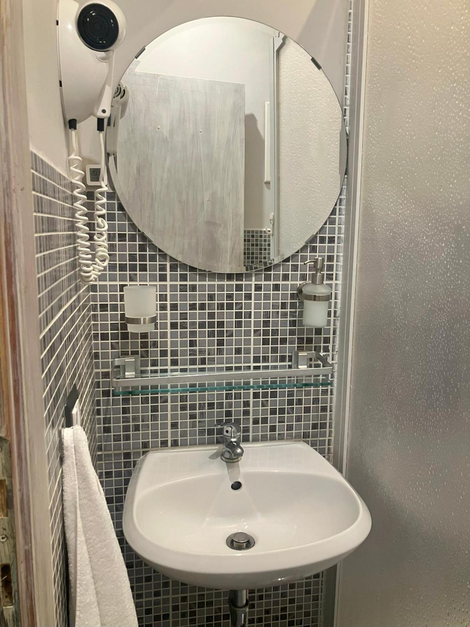 Hotel Domus Ferruccio Rzym Zewnętrze zdjęcie